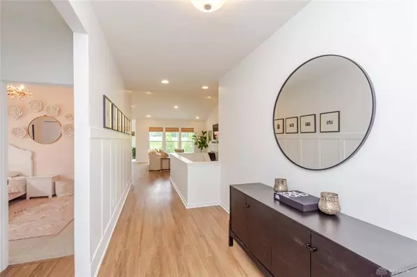 1512 Dell Glen Road, Dayton, OH 45458