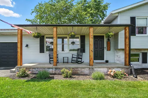 1255 Bischoff Rd, Bethel Twp, OH 45344