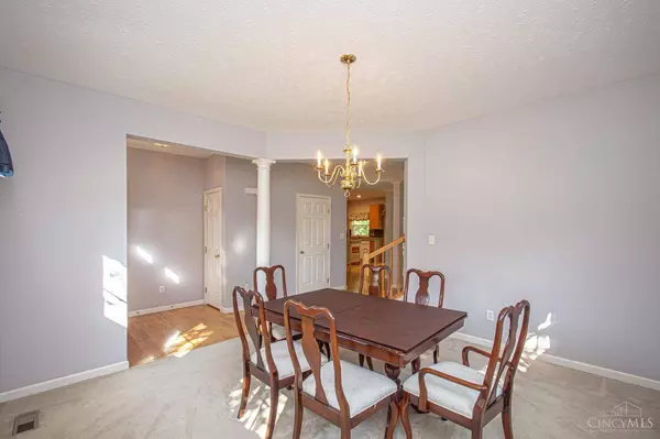 3602 Queen Victoria Ct, Beavercreek, OH 45431