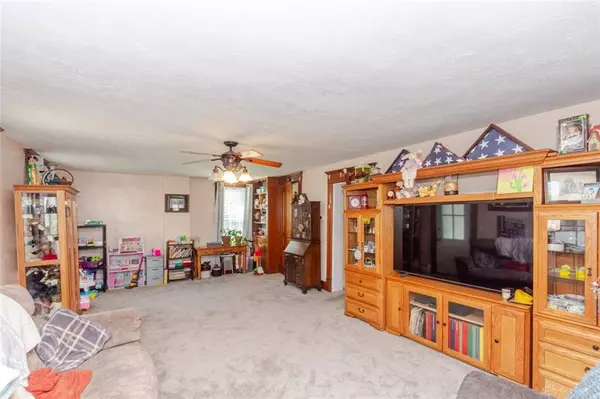 204 S Elm Street, Farmersville, OH 45325