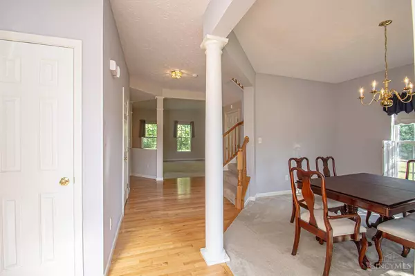 3602 Queen Victoria Ct, Beavercreek, OH 45431