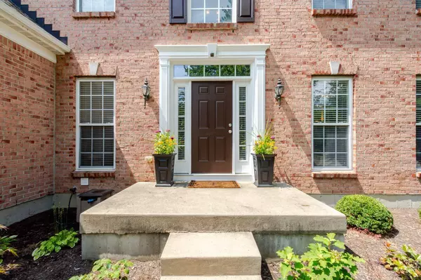 1071 Star Valley Ct, Washington Twp, OH 45458