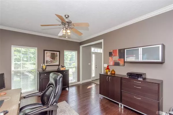 1071 Star Valley Court, Dayton, OH 45458