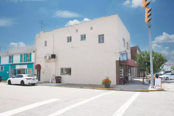 138 N Barron St, Eaton, OH 45320