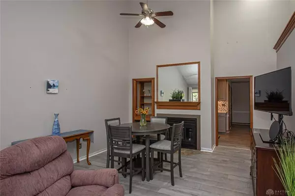 1320 Donson Circle, Dayton, OH 45429