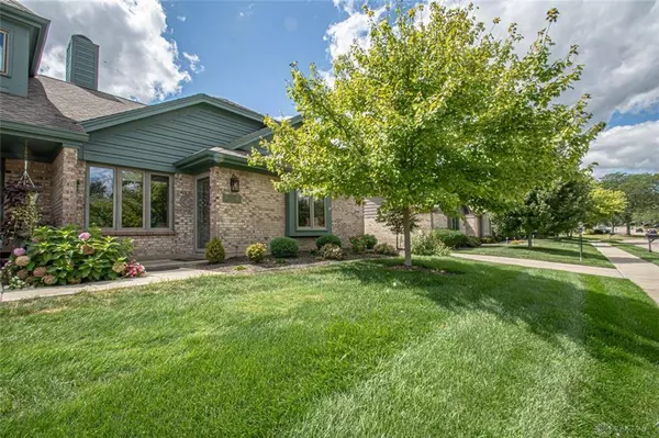 1320 Donson Circle, Dayton, OH 45429