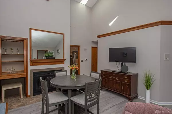 1320 Donson Circle, Dayton, OH 45429