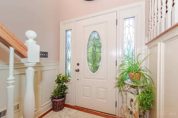 1817 Provincetown Rd, Washington Twp, OH 45459