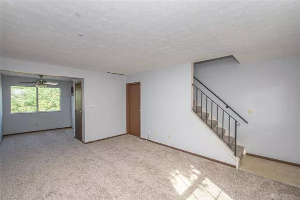 1012 Jackson Lane, Middletown, OH 45044