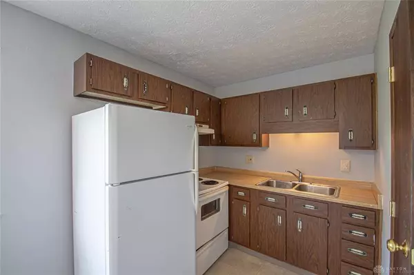 1030 Jackson Lane, Middletown, OH 45044