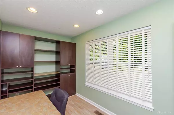 2154 Sulky Trail, Beavercreek Township, OH 45434