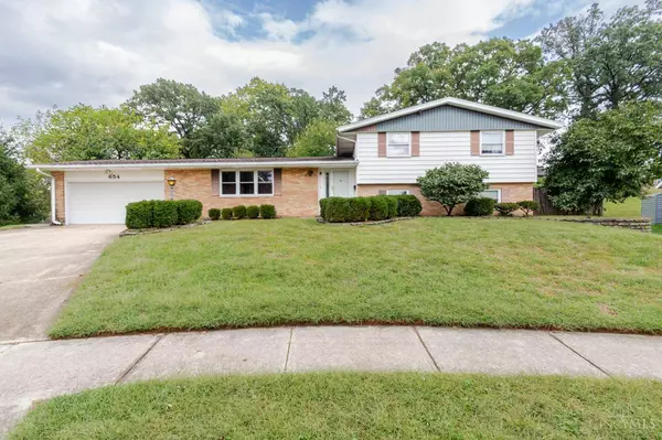 654 Sartell Dr, Fairborn, OH 45324