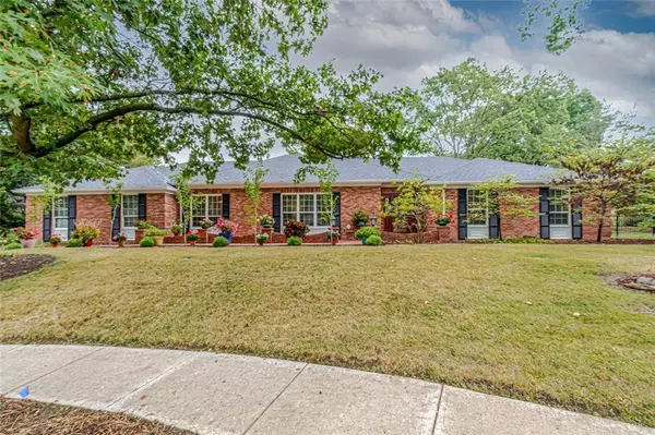 1187 W Mary Lane, Miamisburg, OH 45342