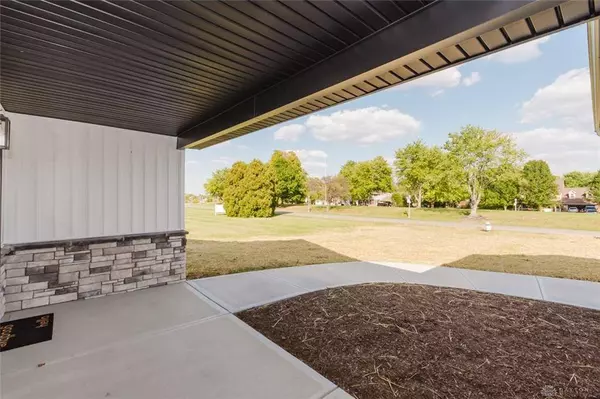 19 Lakengren Drive, Eaton, OH 45320