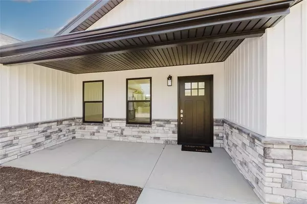 19 Lakengren Drive, Eaton, OH 45320