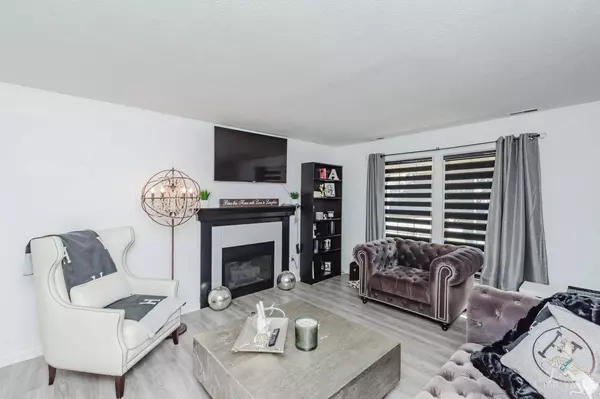 2115 Autumn Haze Trl, Miami Twp, OH 45342