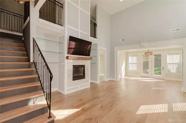 9460 Banyan Court, Centerville, OH 45458