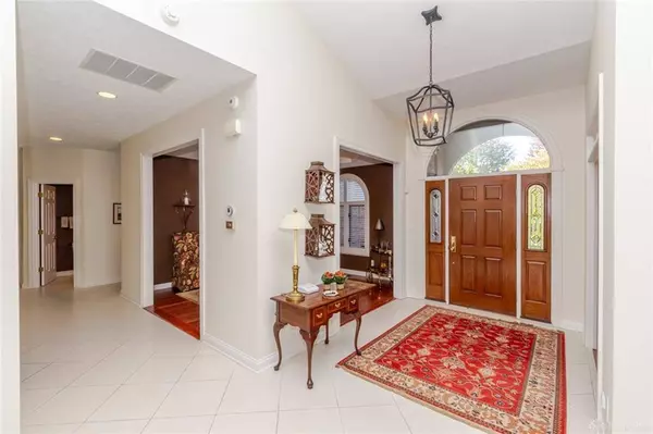 1053 Charter Place, Centerville, OH 45458