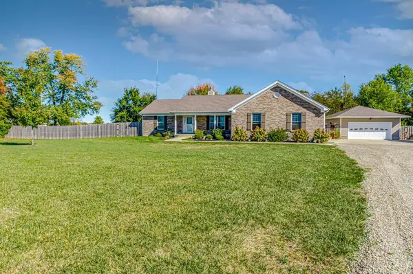 250 Yost Rd, West Alexandria, OH 45381