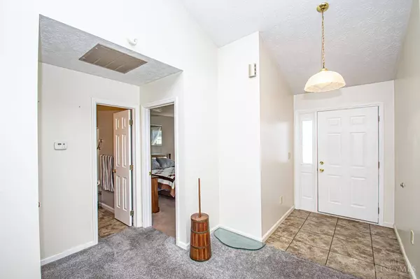 106 Warner Dr, Union, OH 45322