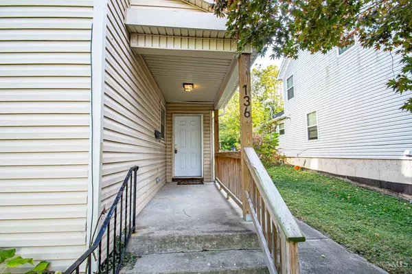 136 Dover St, Dayton, OH 45410