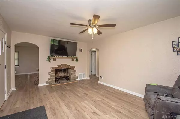 1716 Parkhill Drive, Dayton, OH 45406