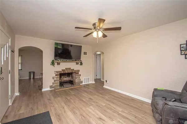 1716 Parkhill Drive, Dayton, OH 45406