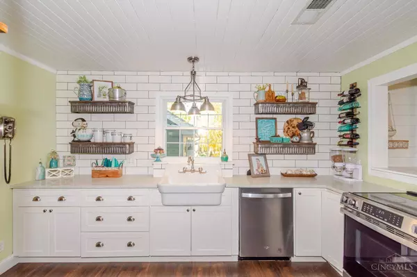 127 Thunder Dr, Eaton, OH 45320