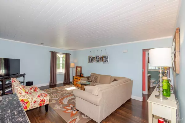 127 Thunder Dr, Eaton, OH 45320