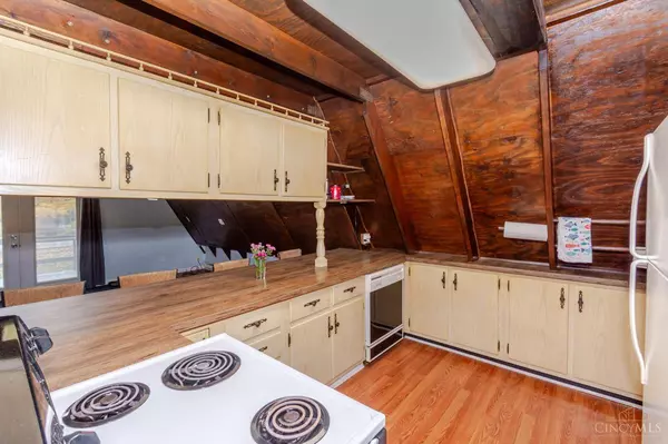 724 Lakengren Dr, Eaton, OH 45320