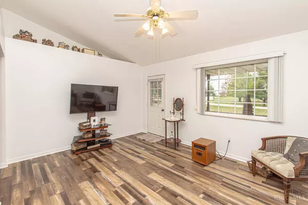 165 Norseman Dr, Eaton, OH 45320