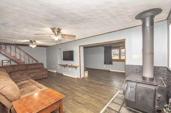 23 Long Dr, Eaton, OH 45320