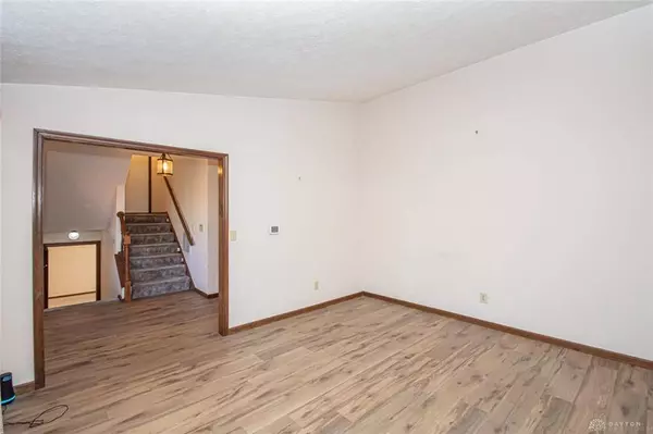 1939 Sugar Run Trail, Bellbrook, OH 45305