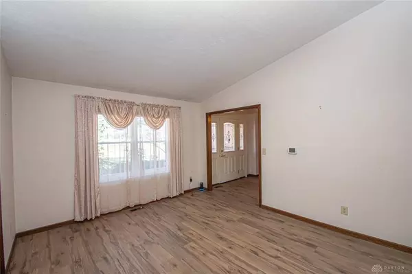 1939 Sugar Run Trail, Bellbrook, OH 45305