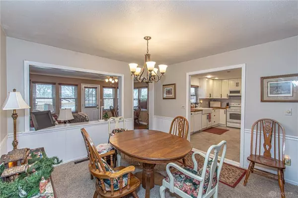 1105 Chateau Drive, Kettering, OH 45429