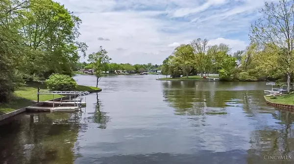 751 Lakengren Dr, Lakengren, OH 45320