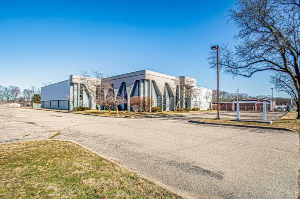 1889 Radio Rd, Riverside, OH 45431