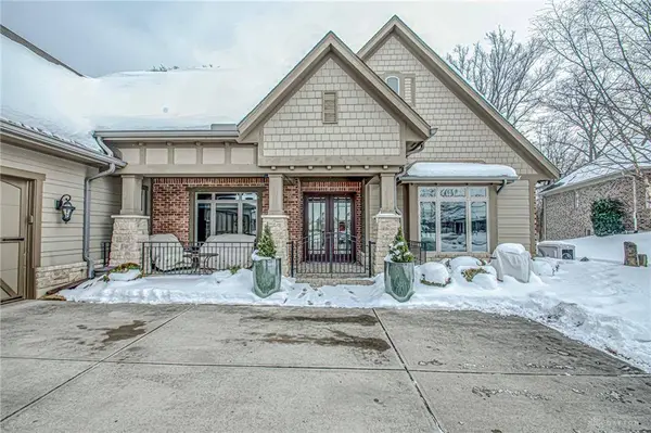 9428 Old Bridge Drive, Dayton, OH 45458