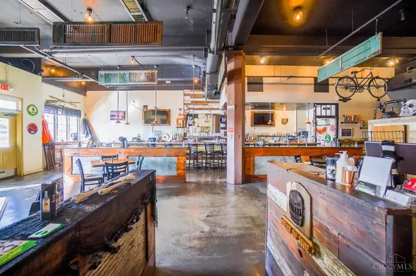 135 E 2nd St, Dayton, OH 45402