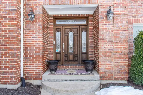 308 Yorkshire Lane, Xenia, OH 45385