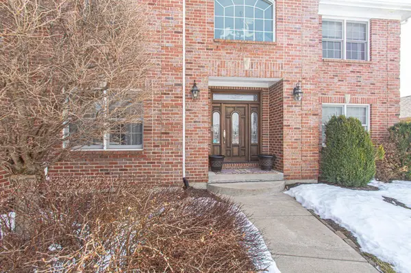 308 Yorkshire Ln, Beavercreek Twp, OH 45385