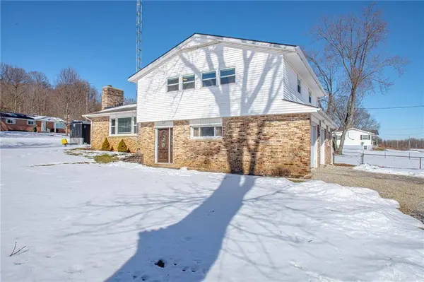 9500 Arnett Drive, New Paris, OH 45347