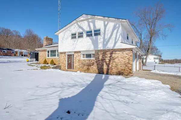 9500 Arnett Dr, Jefferson Twp, OH 45347