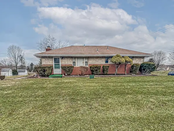 3414 Shakertown Rd, Beavercreek, OH 45430