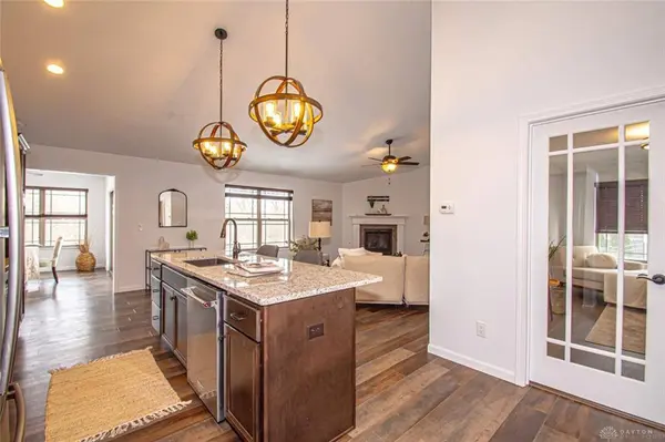 1242 Redbud Circle, Germantown, OH 45327