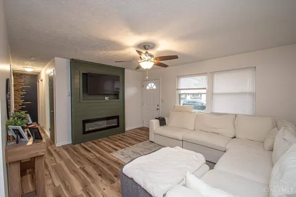 2096 Alabama Dr, Xenia, OH 45385