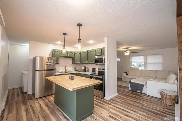 2096 Alabama Drive, Xenia, OH 45385