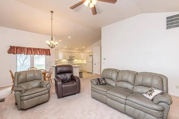 413 Golden Xing, Eaton, OH 45320