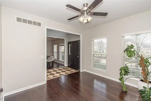 1586 Heritage Lake Drive, Centerville, OH 45458