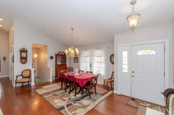 7335 Melinda Dr, Butler Twp, OH 45414